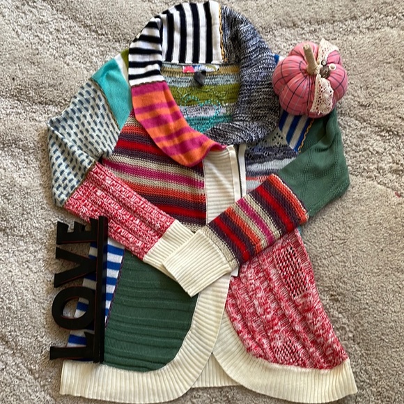 Desigual Sweaters - 🎃Desigual Boho Cardigan Embroidered Heart ❤️ Fun and Colorful